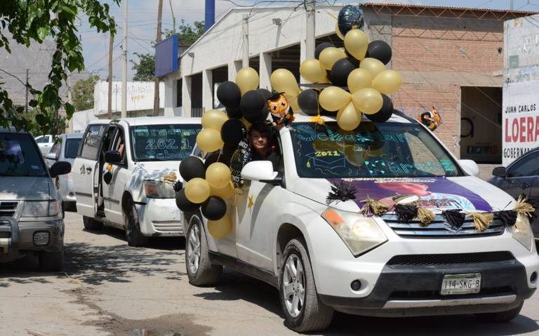 Alumnos se despiden de la primaria con caravana vehicular noticias